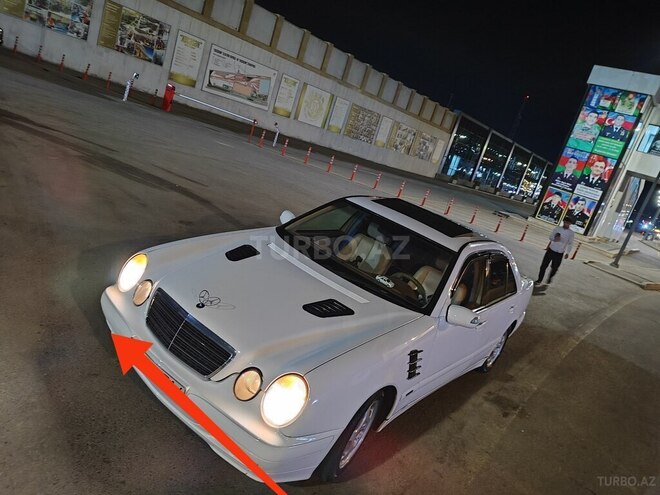 Mercedes E 220 1999, 360,000 km - 2.2 l - Bakı