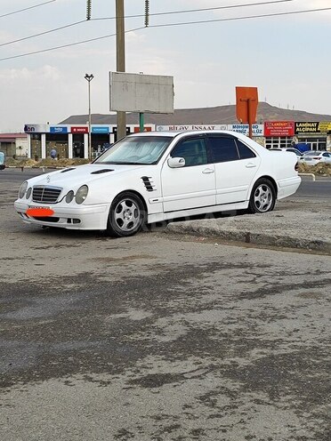Mercedes E 220 1999, 360,000 km - 2.2 l - Bakı