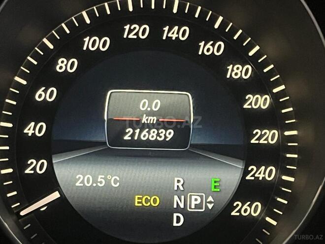 Mercedes E 220 2014, 216,839 km - 2.2 l - Ağcabədi