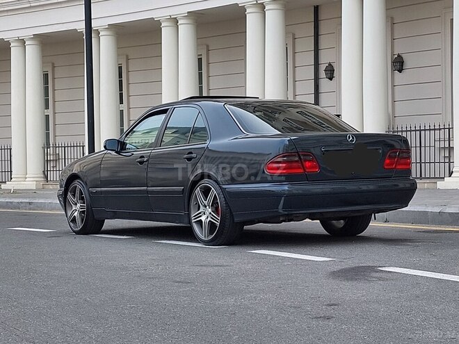Mercedes E 220 2001, 504,000 km - 2.2 л - Bakı