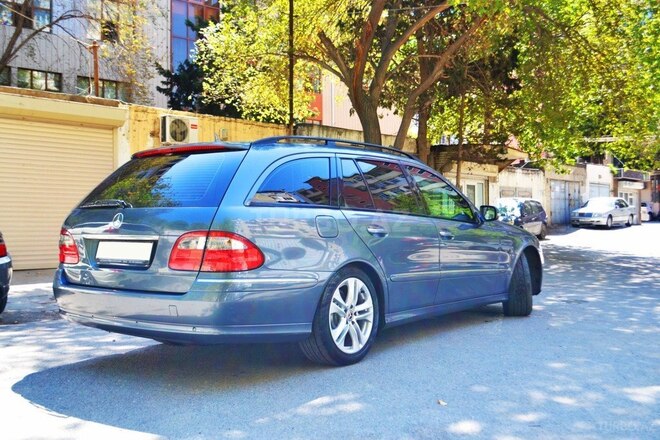 Mercedes E 220 2007, 217,000 km - 2.2 л - Bakı