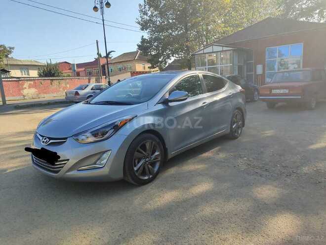 Hyundai Elantra 2015, 148,489 km - 1.8 l - Masallı