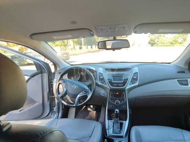 Hyundai Elantra 2015, 148,489 km - 1.8 l - Masallı