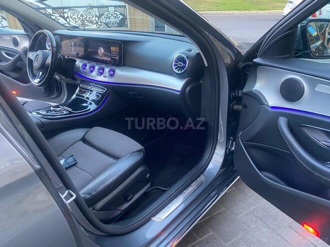 Mercedes E 220 2016, 199,321 km - 2.0 l - Bakı