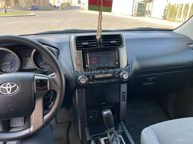 Toyota Prado 2010, 123,341 km - 2.7 l - Bakı