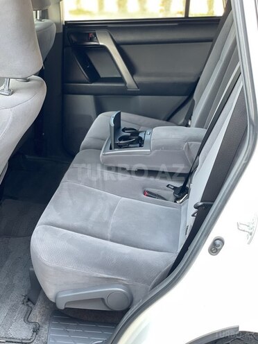 Toyota Prado 2010, 123,341 km - 2.7 l - Bakı