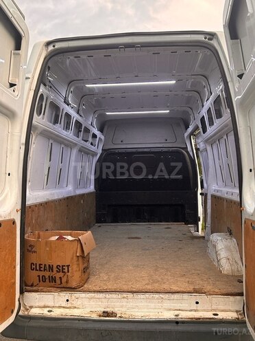 Ford Transit 2007, 270,000 km - 2.4 l - İsmayıllı