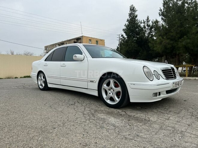 Mercedes E 240 2001, 336,000 km - 2.4 l - Şirvan