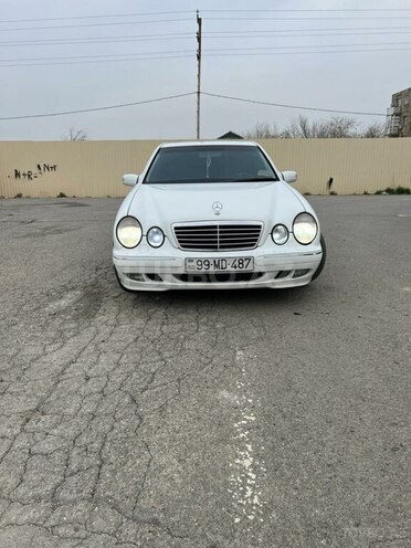 Mercedes E 240 2001, 336,000 km - 2.4 l - Şirvan