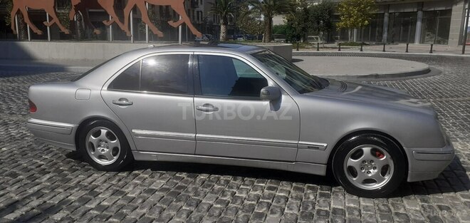 Mercedes E 270 2000, 439,857 km - 2.7 l - Bakı