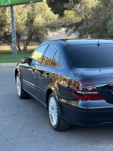 Mercedes E 220 2002, 245,000 km - 2.2 l - Bakı