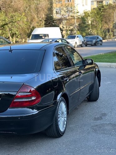 Mercedes E 220 2002, 245,000 km - 2.2 l - Bakı