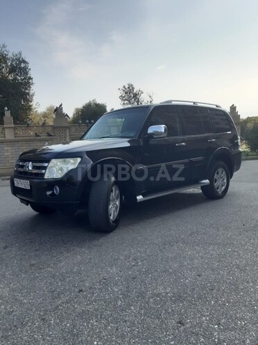 Mitsubishi Pajero 2008, 204,000 km - 3.0 l - Bakı