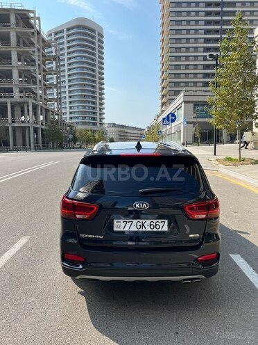 Kia Sorento 2018, 99,000 km - 2.0 l - Bakı