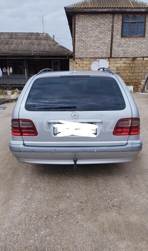 Mercedes E 220 2002, 430,642 km - 2.2 л - Şirvan