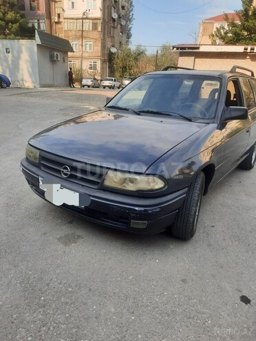 Opel Astra 1994, 356,000 km - 1.7 l - Sumqayıt