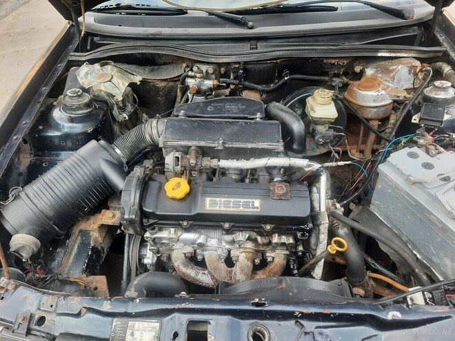 Opel Astra 1994, 356,000 km - 1.7 l - Sumqayıt
