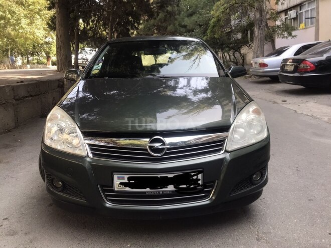 Opel Astra 2010, 220,000 km - 1.4 l - Bakı