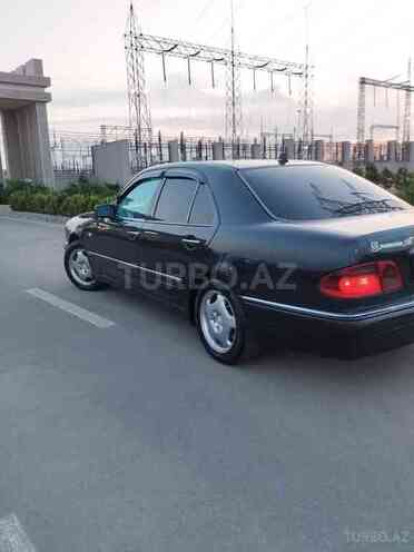 Mercedes E 220 1998, 497,580 km - 2.2 l - Bakı