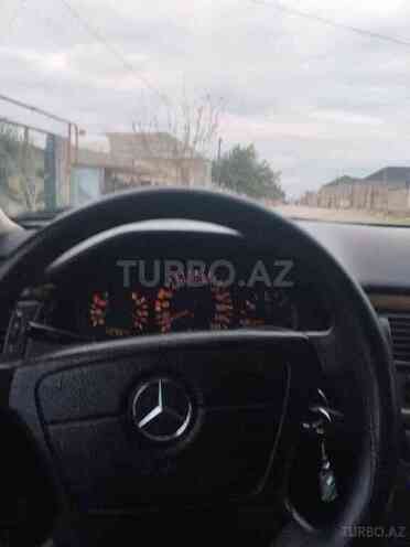Mercedes E 220 1998, 497,580 km - 2.2 l - Bakı