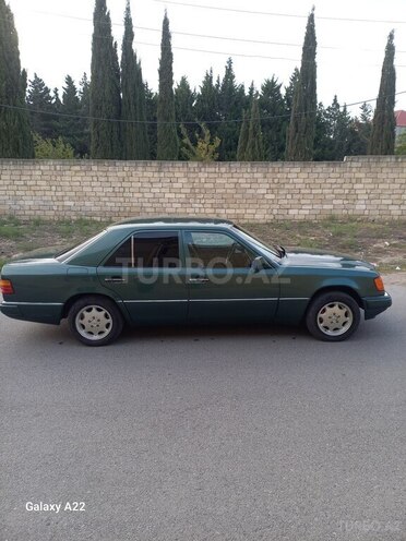 Mercedes E 260 1990, 500,000 km - 2.6 l - Bakı