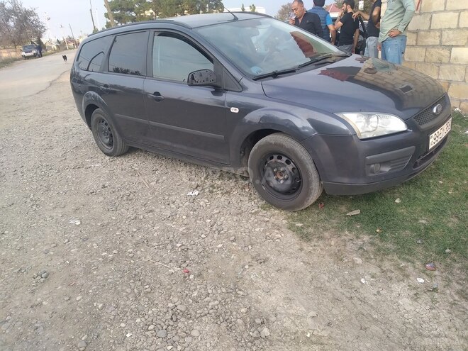 Ford Focus 2007, 401,302 km - 1.6 л - Ağcabədi