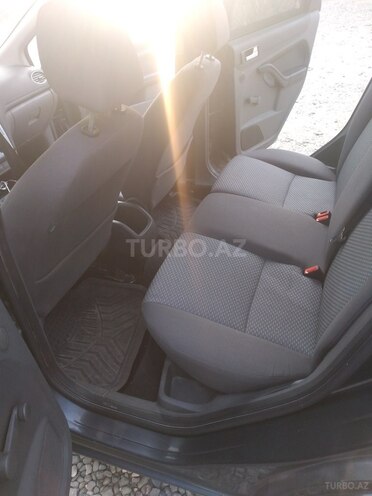Ford Focus 2007, 401,302 km - 1.6 л - Ağcabədi