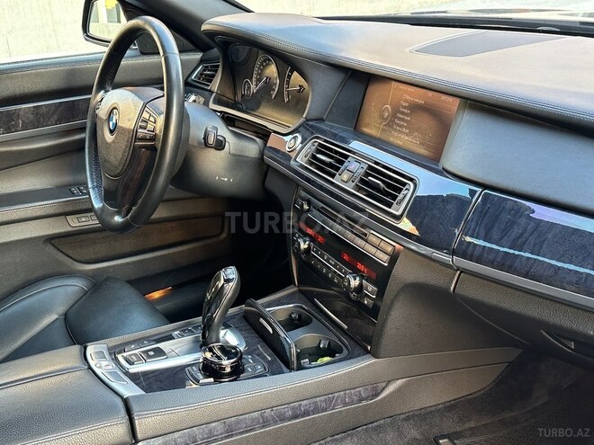 BMW 750 2009, 119,000 km - 4.4 l - Bakı