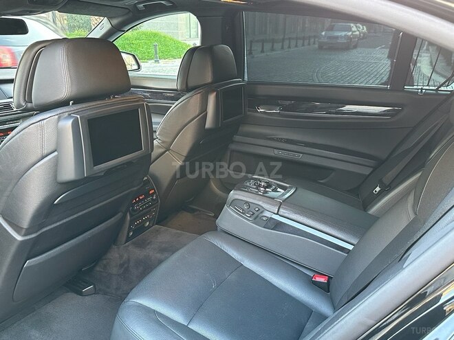 BMW 750 2009, 119,000 km - 4.4 l - Bakı