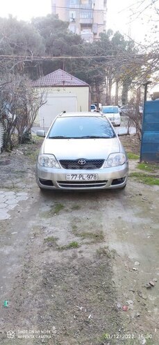 Toyota Corolla 2005, 268,000 km - 1.4 l - Bakı