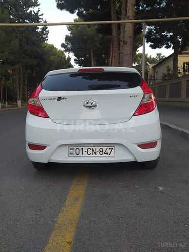 Hyundai Accent 2014, 174,375 km - 1.6 l - Bakı