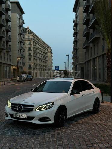Mercedes E 220 2015, 207,000 km - 2.2 л - Bakı