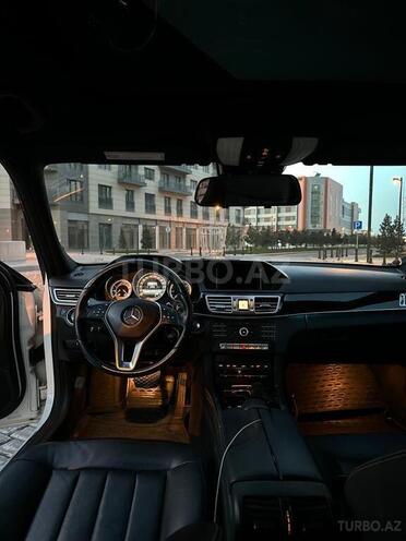 Mercedes E 220 2015, 207,000 km - 2.2 л - Bakı