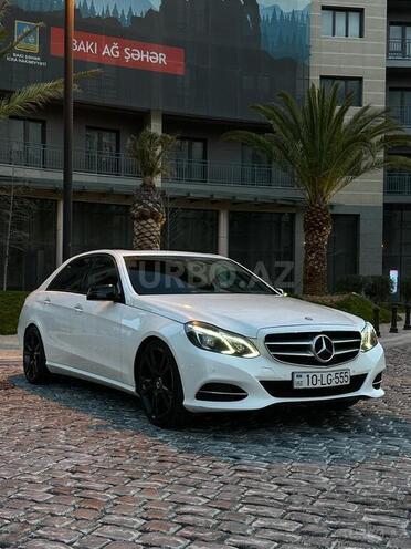 Mercedes E 220 2015, 207,000 km - 2.2 л - Bakı