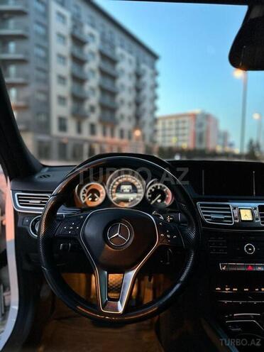 Mercedes E 220 2015, 207,000 km - 2.2 л - Bakı