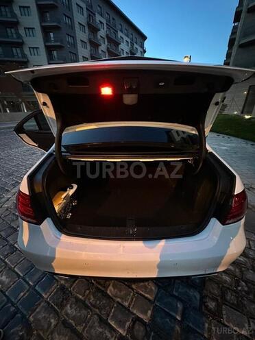 Mercedes E 220 2015, 207,000 km - 2.2 л - Bakı