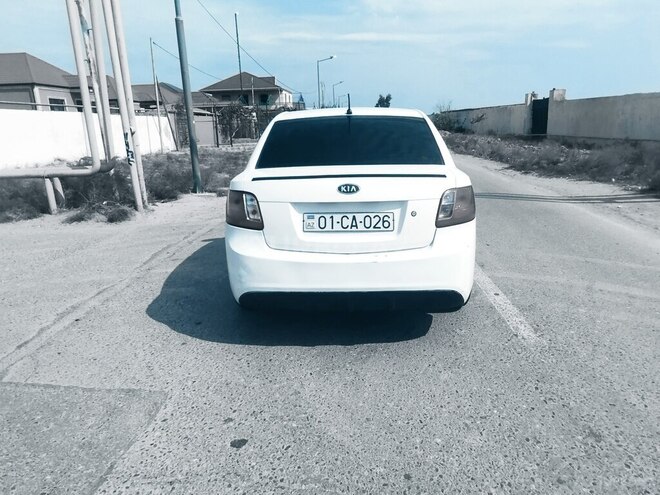 Kia Rio 2011, 367,000 km - 1.4 л - Bakı