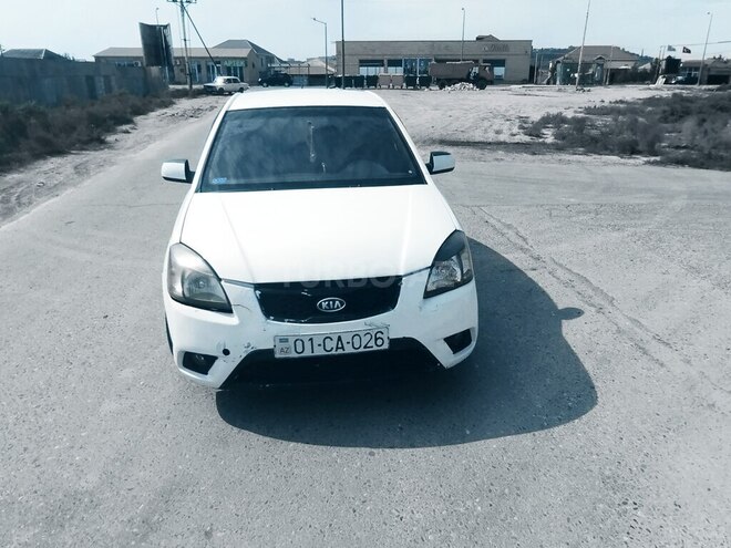 Kia Rio 2011, 367,000 km - 1.4 л - Bakı