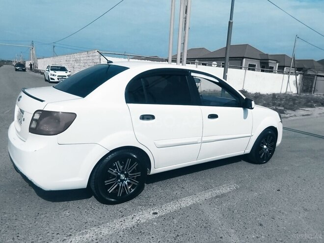 Kia Rio 2011, 367,000 km - 1.4 л - Bakı