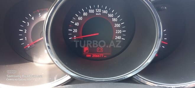 Kia Sorento 2011, 256,577 km - 2.0 л - Bakı