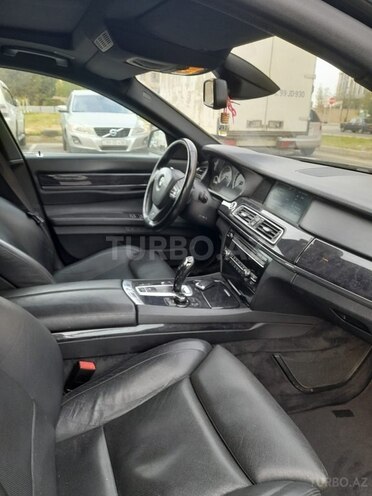 BMW 750 2008, 131,500 km - 4.4 l - Bakı