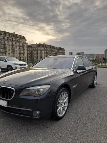 BMW 750 2008, 131,500 km - 4.4 l - Bakı