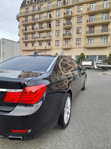 BMW 750 2008, 131,500 km - 4.4 l - Bakı