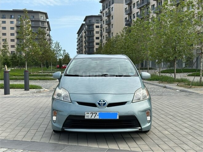 Toyota Prius 2012, 135,000 km - 1.8 l - Bakı