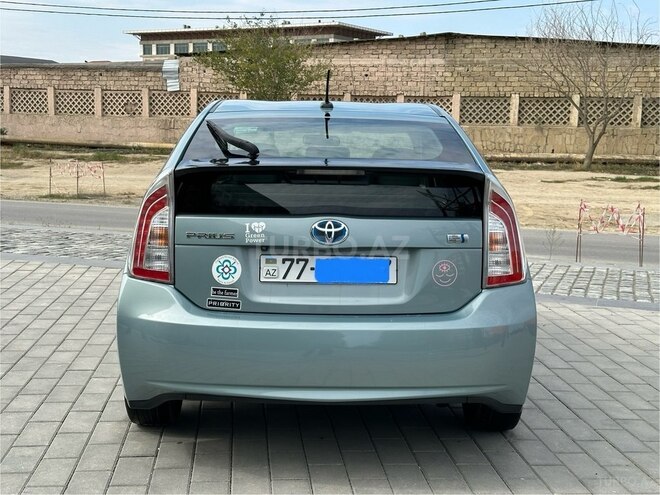 Toyota Prius 2012, 135,000 km - 1.8 l - Bakı