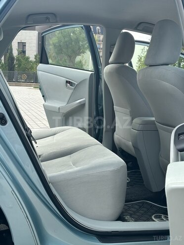 Toyota Prius 2012, 135,000 km - 1.8 l - Bakı
