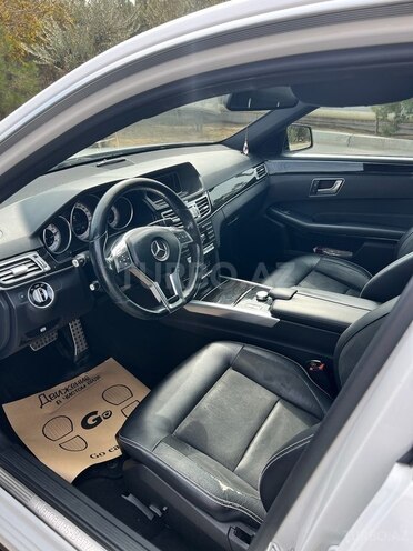 Mercedes E 250 2013, 180,000 km - 2.0 л - Bakı