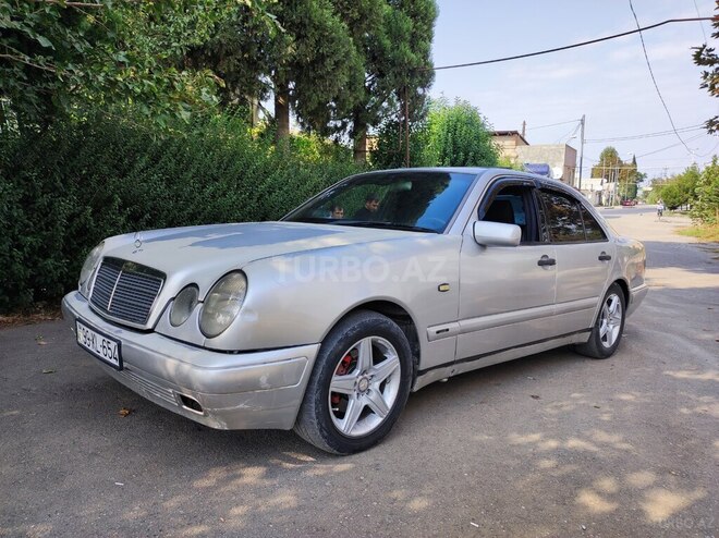 Mercedes E 230 1997, 373,000 km - 2.3 l - Gəncə