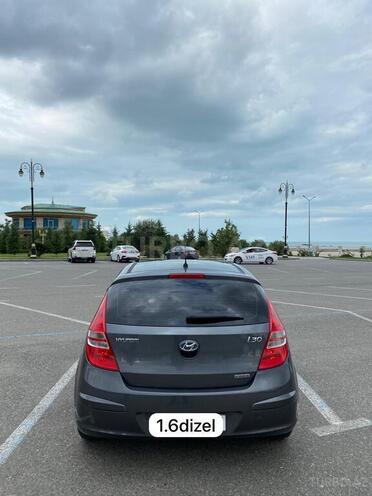 Hyundai i30 2008, 229,000 km - 1.6 l - Bakı