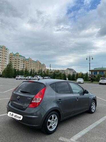 Hyundai i30 2008, 229,000 km - 1.6 l - Bakı